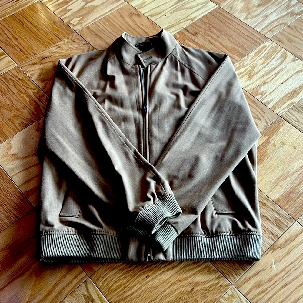 Zara High Collar Bomber Jacket Men’s size XL Camel Color